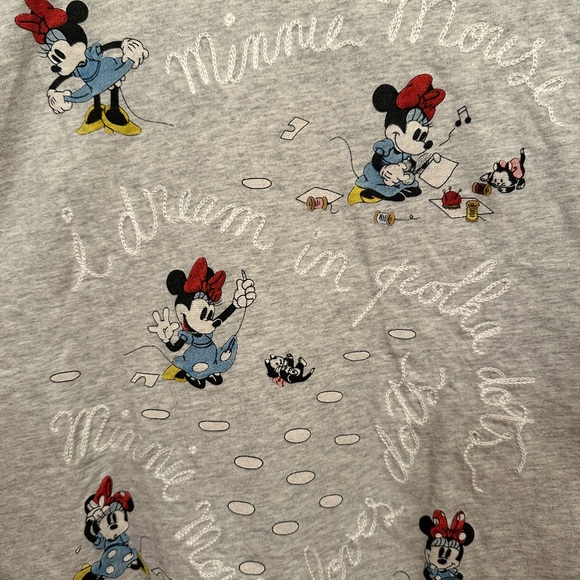 Minnie Mouse tee - Picture 2 of 4
